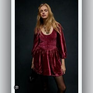 Free people red raspberry velvet dress medium nwot